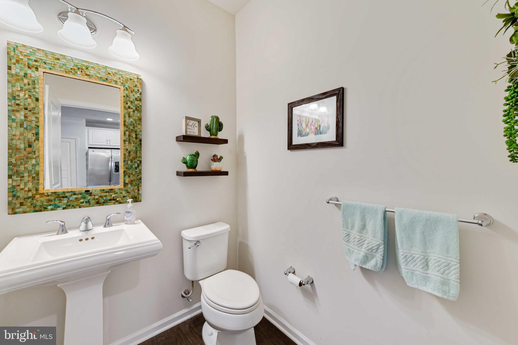 LAUREL RIDGE - Residential