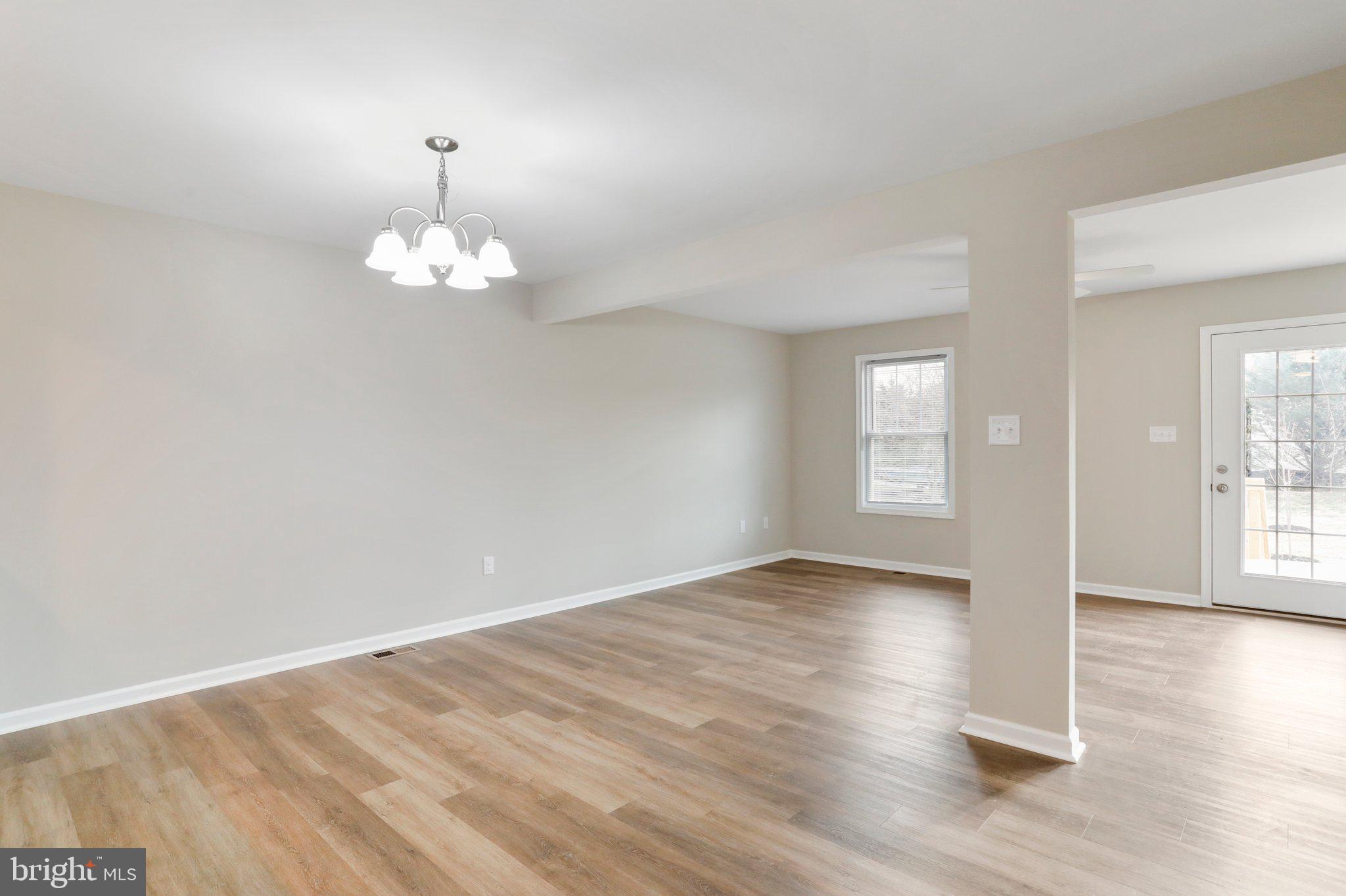 WEST SIDE - Residential Lease