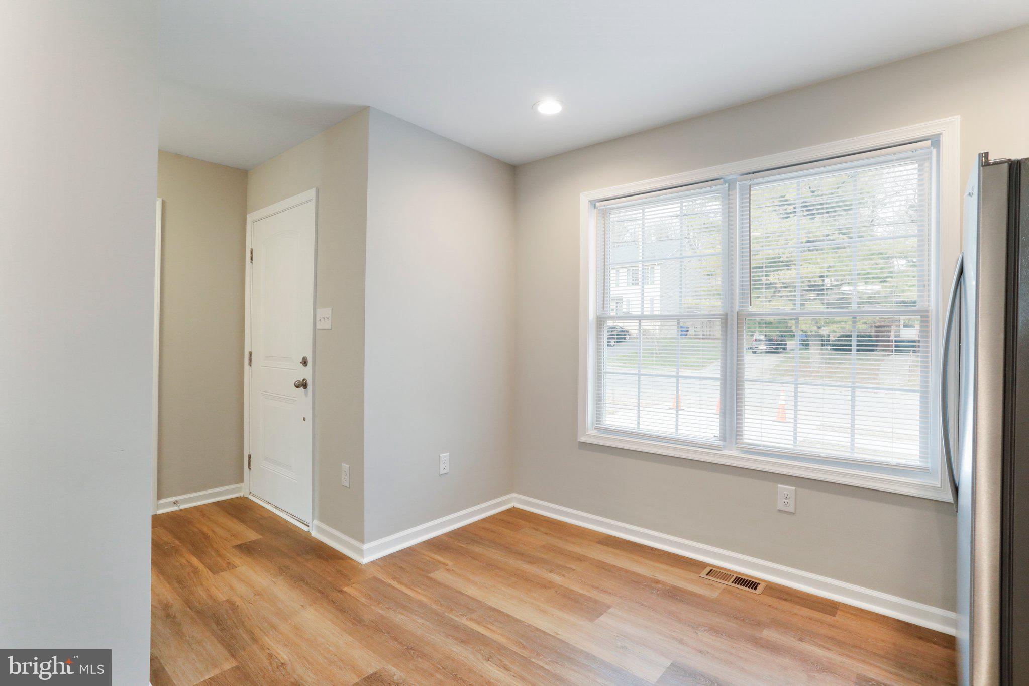 WEST SIDE - Residential Lease