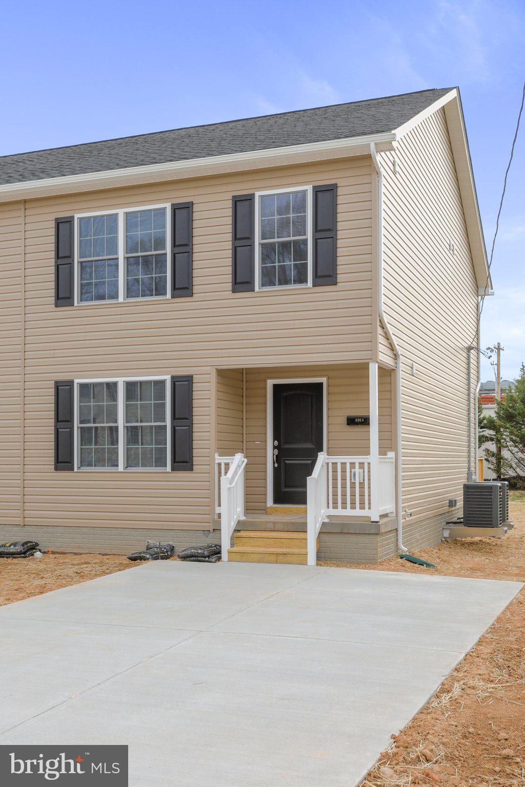 WEST SIDE - Residential Lease