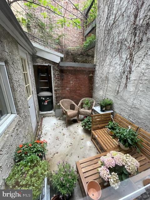 WASHINGTON SQ WEST - Residential