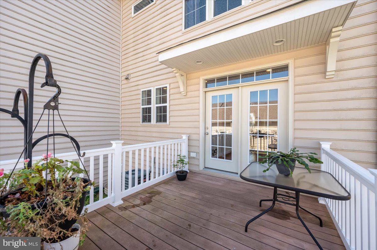 BRUNSWICK CROSSING - Residential