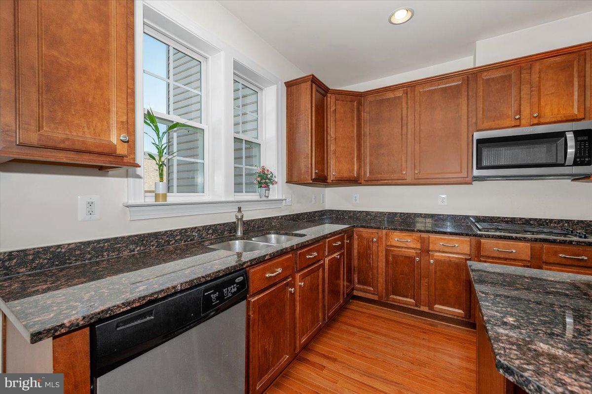 BRUNSWICK CROSSING - Residential