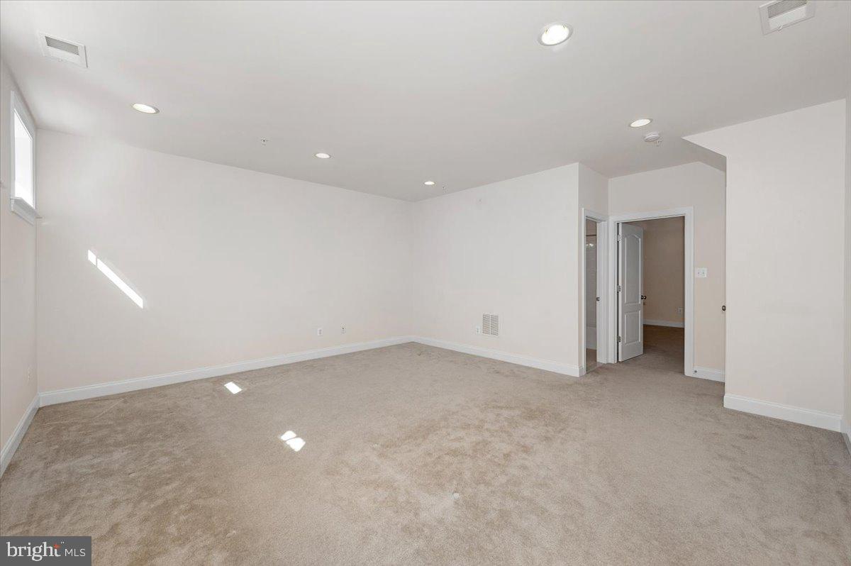 BRUNSWICK CROSSING - Residential