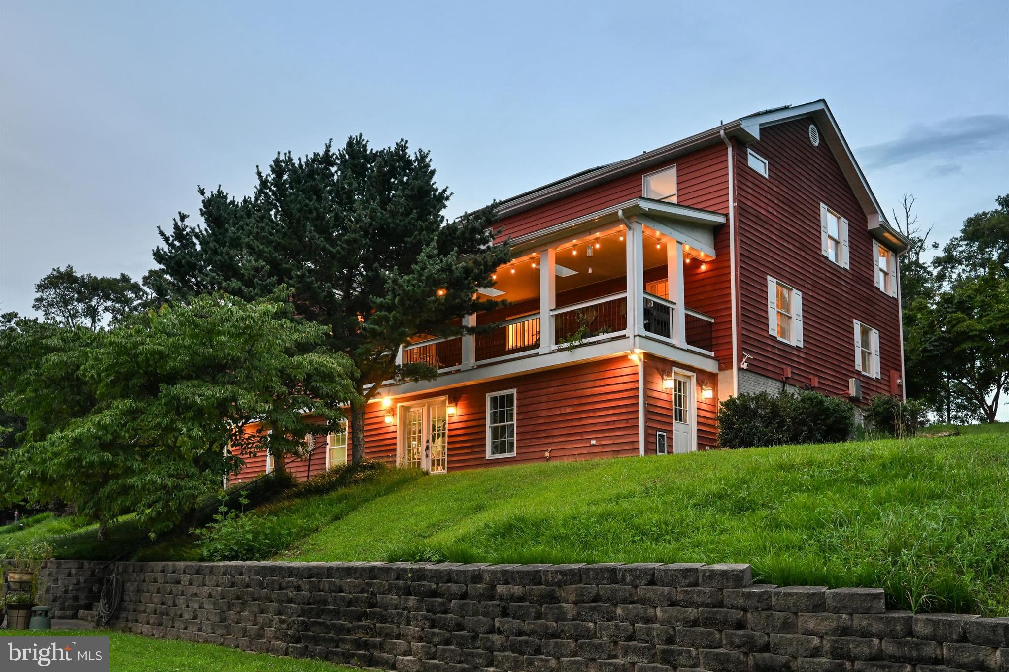 VALLEY VIEW - Residential