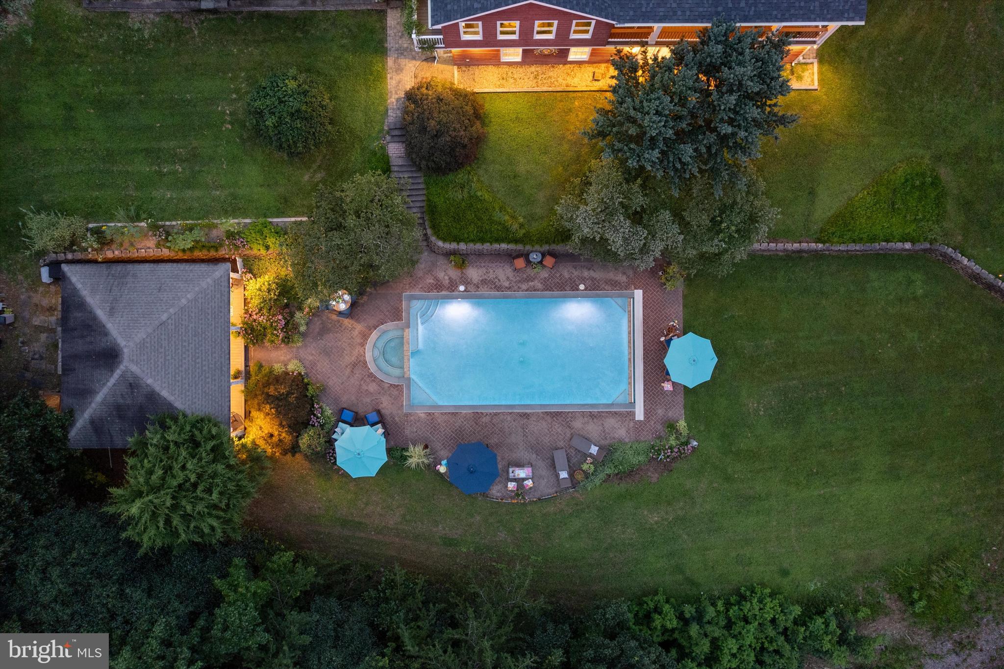 VALLEY VIEW - Residential