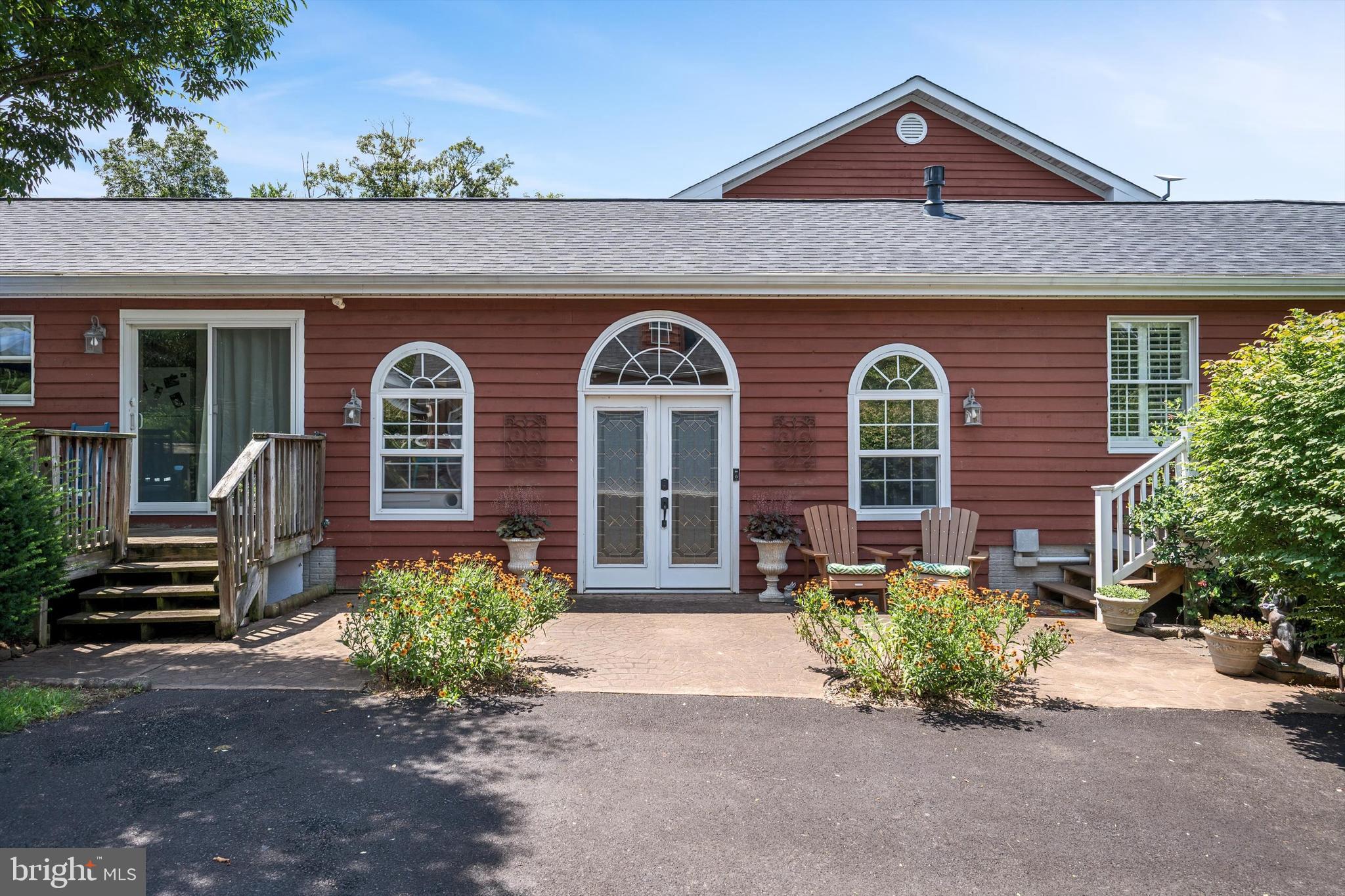 VALLEY VIEW - Residential