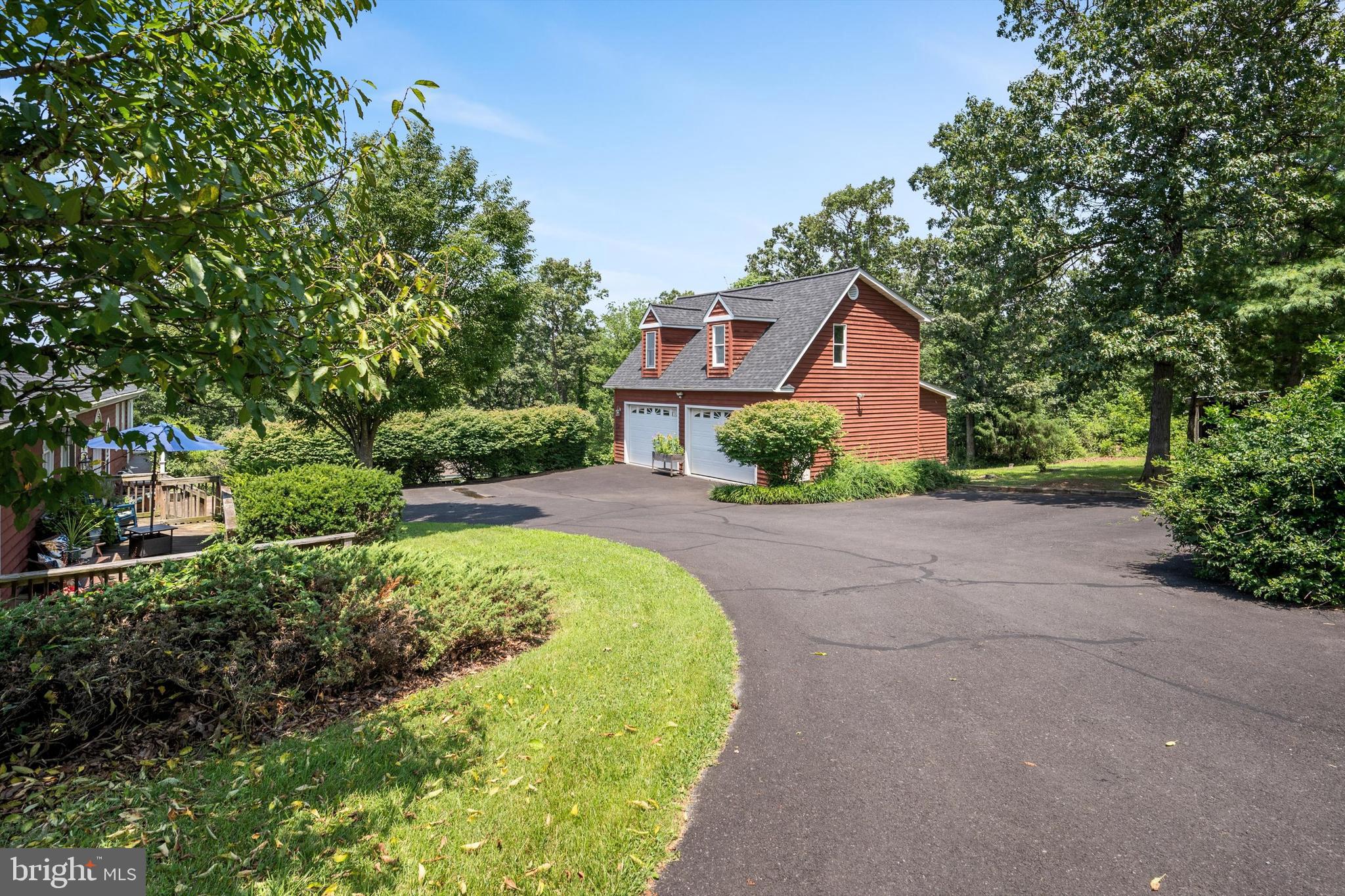 VALLEY VIEW - Residential