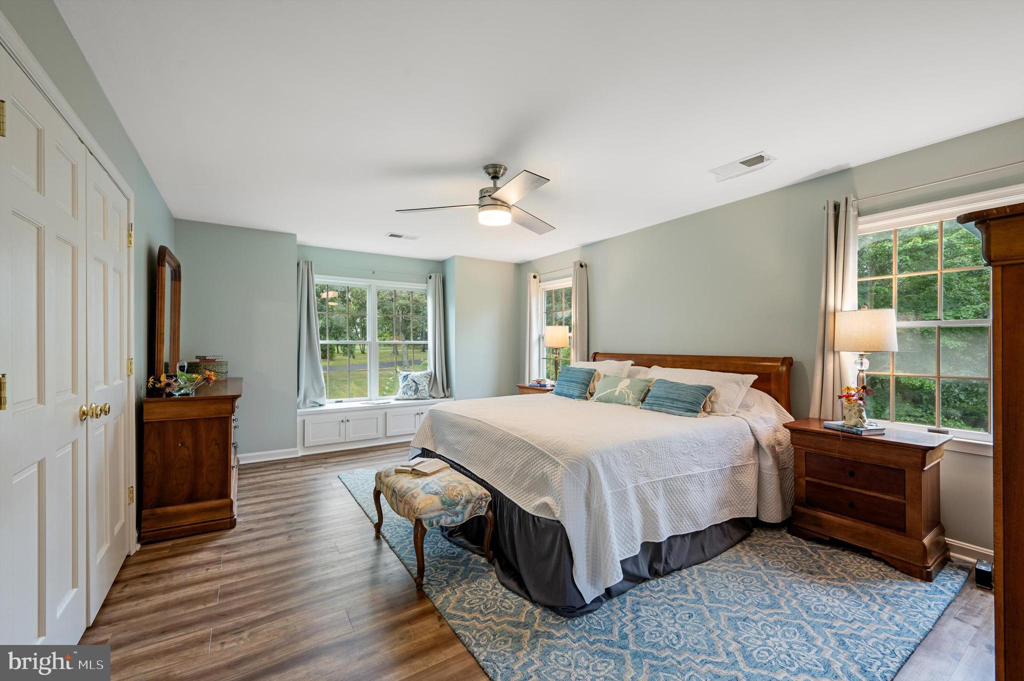 VALLEY VIEW - Residential