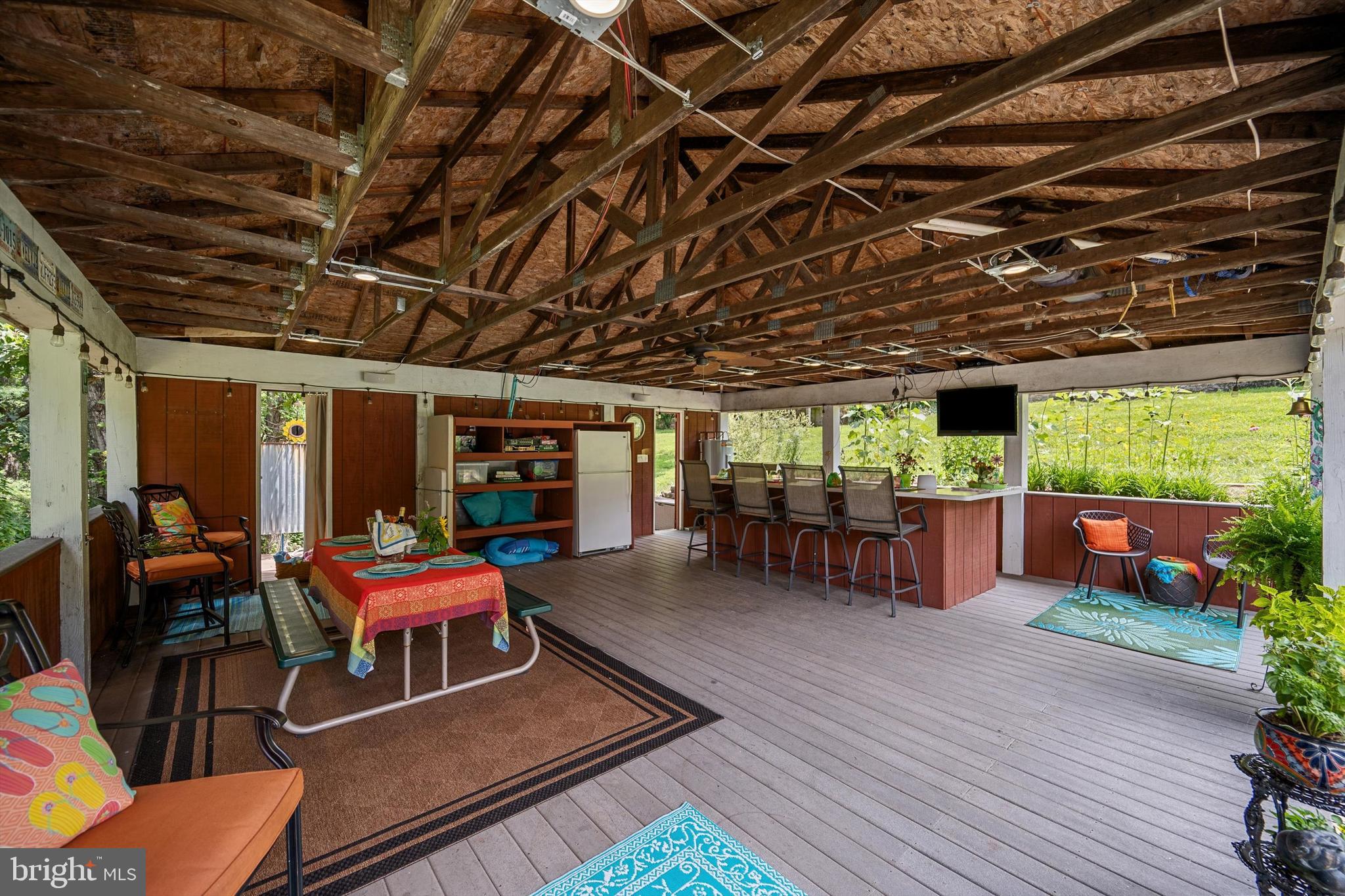 VALLEY VIEW - Residential