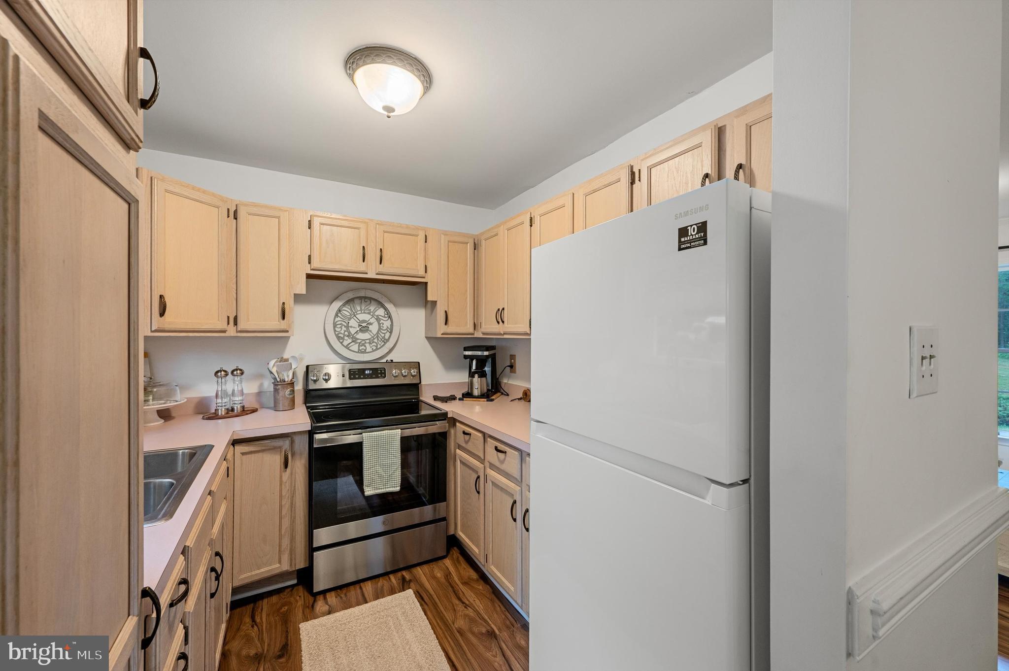 VALLEY VIEW - Residential