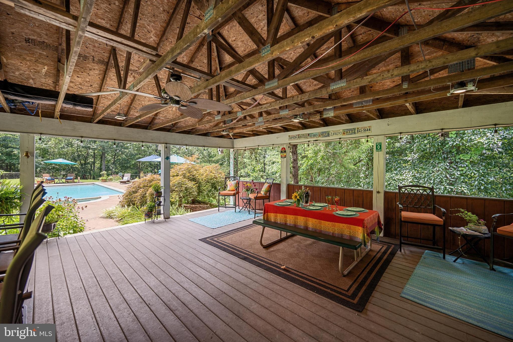 VALLEY VIEW - Residential