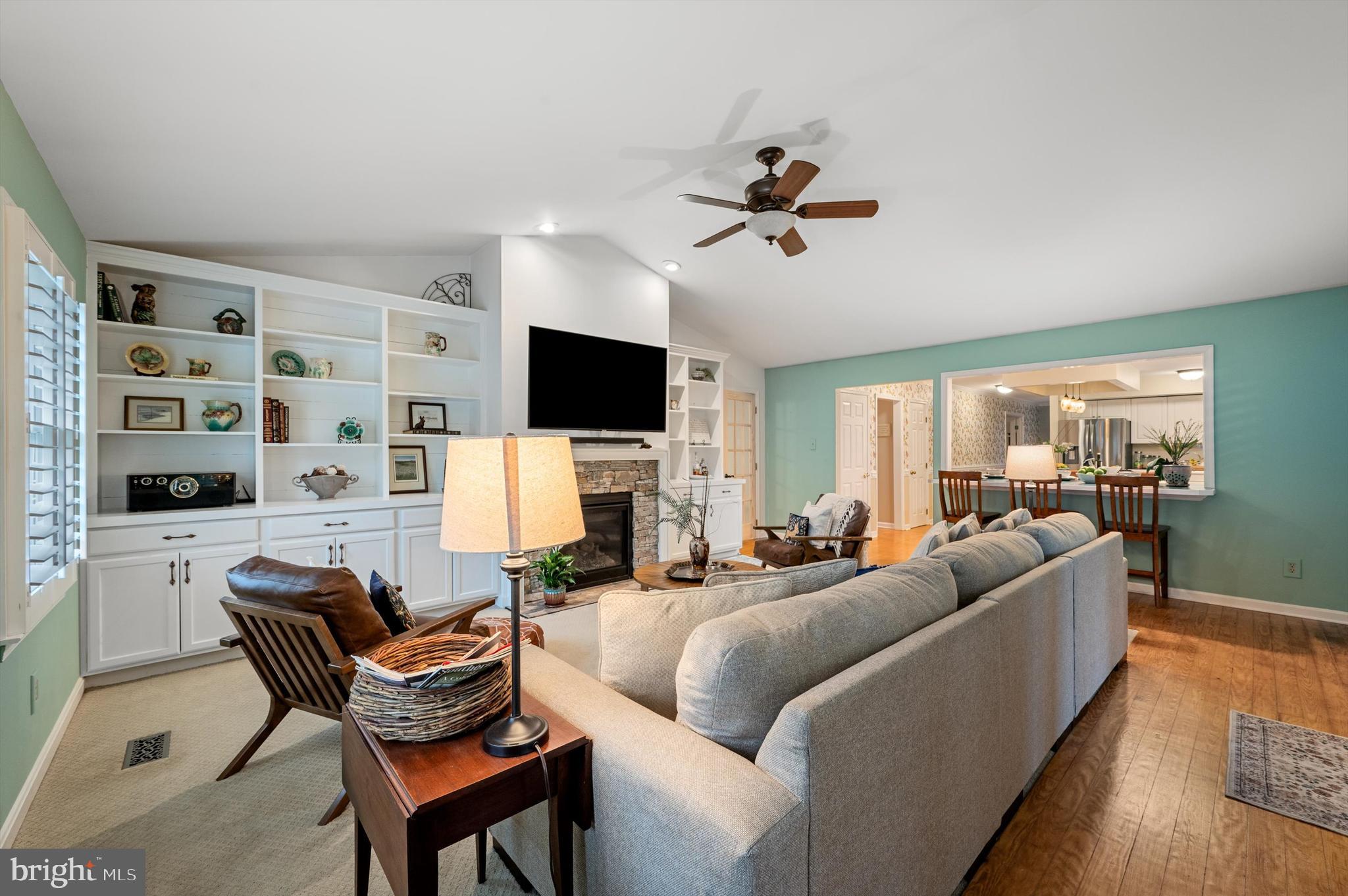 VALLEY VIEW - Residential