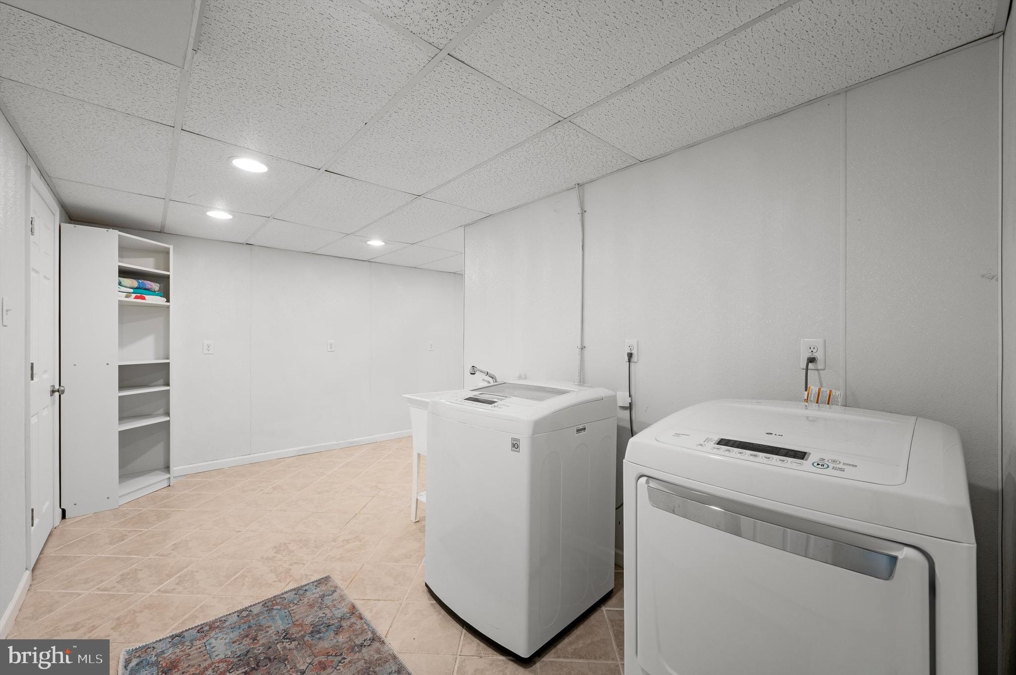 VALLEY VIEW - Residential