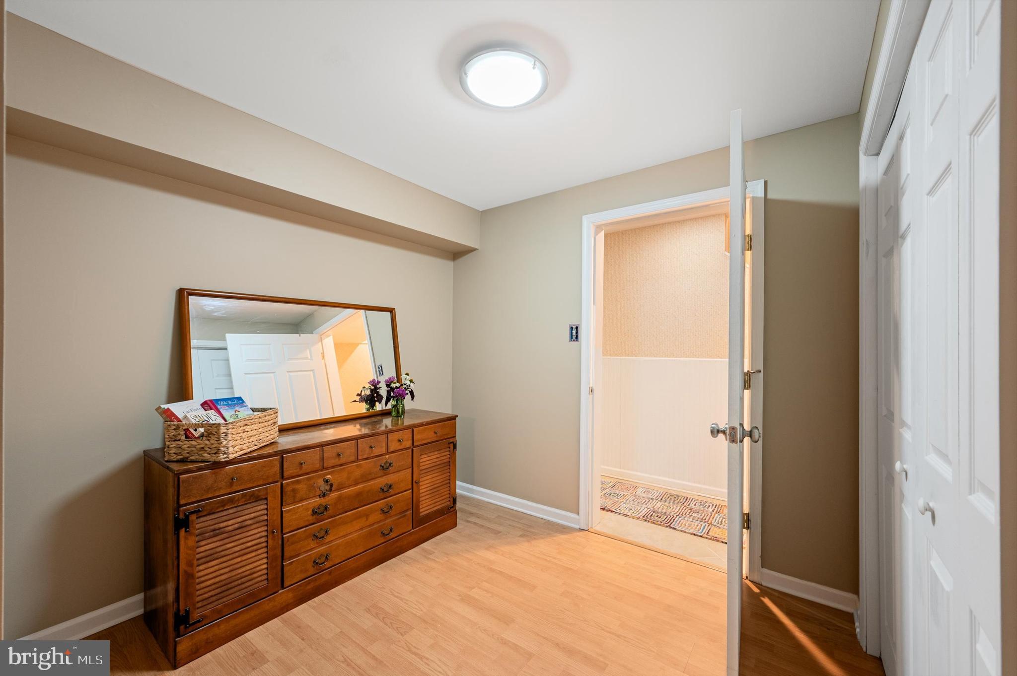 VALLEY VIEW - Residential