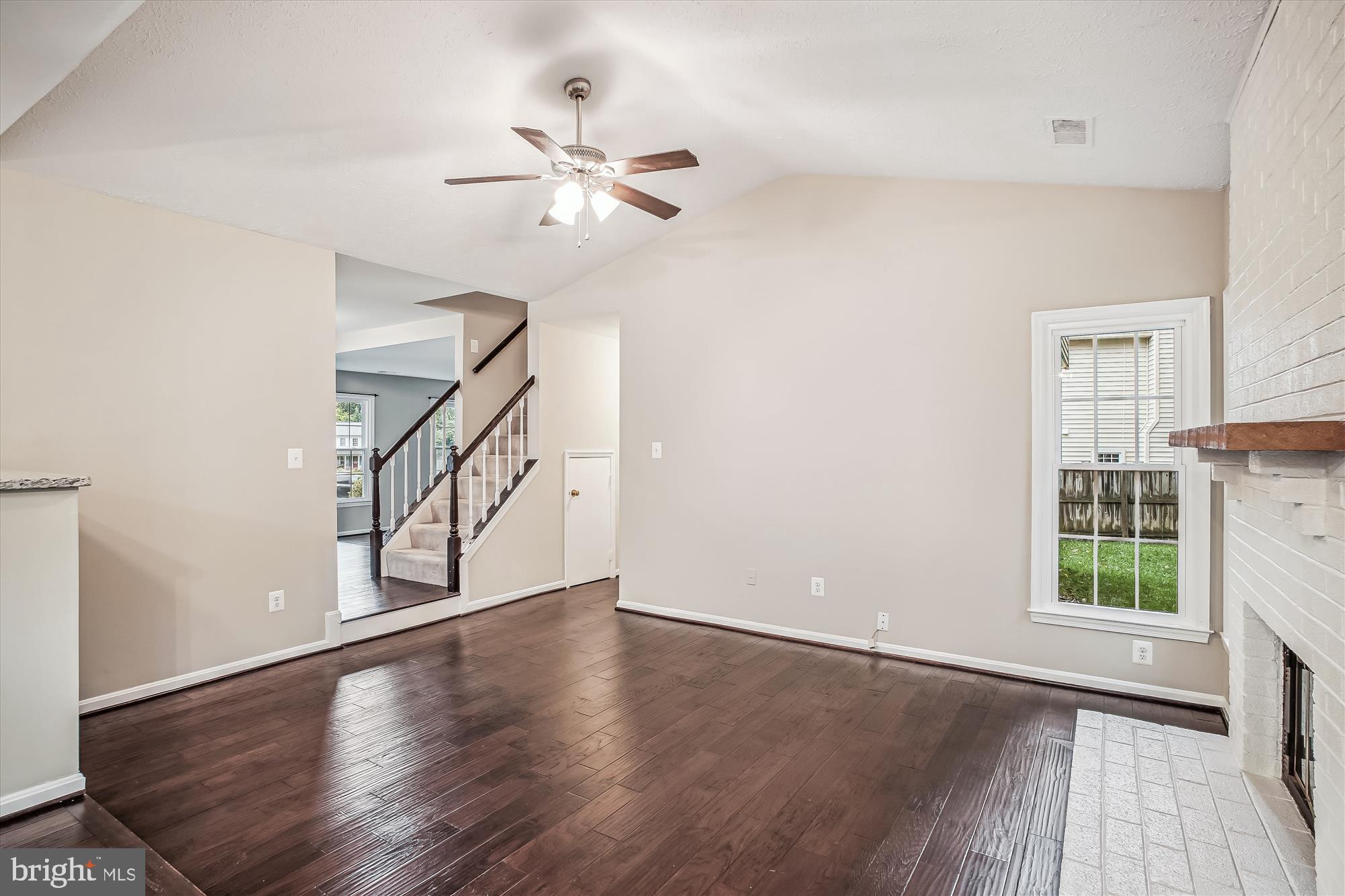 FOX MILL ESTATES - Residential Lease