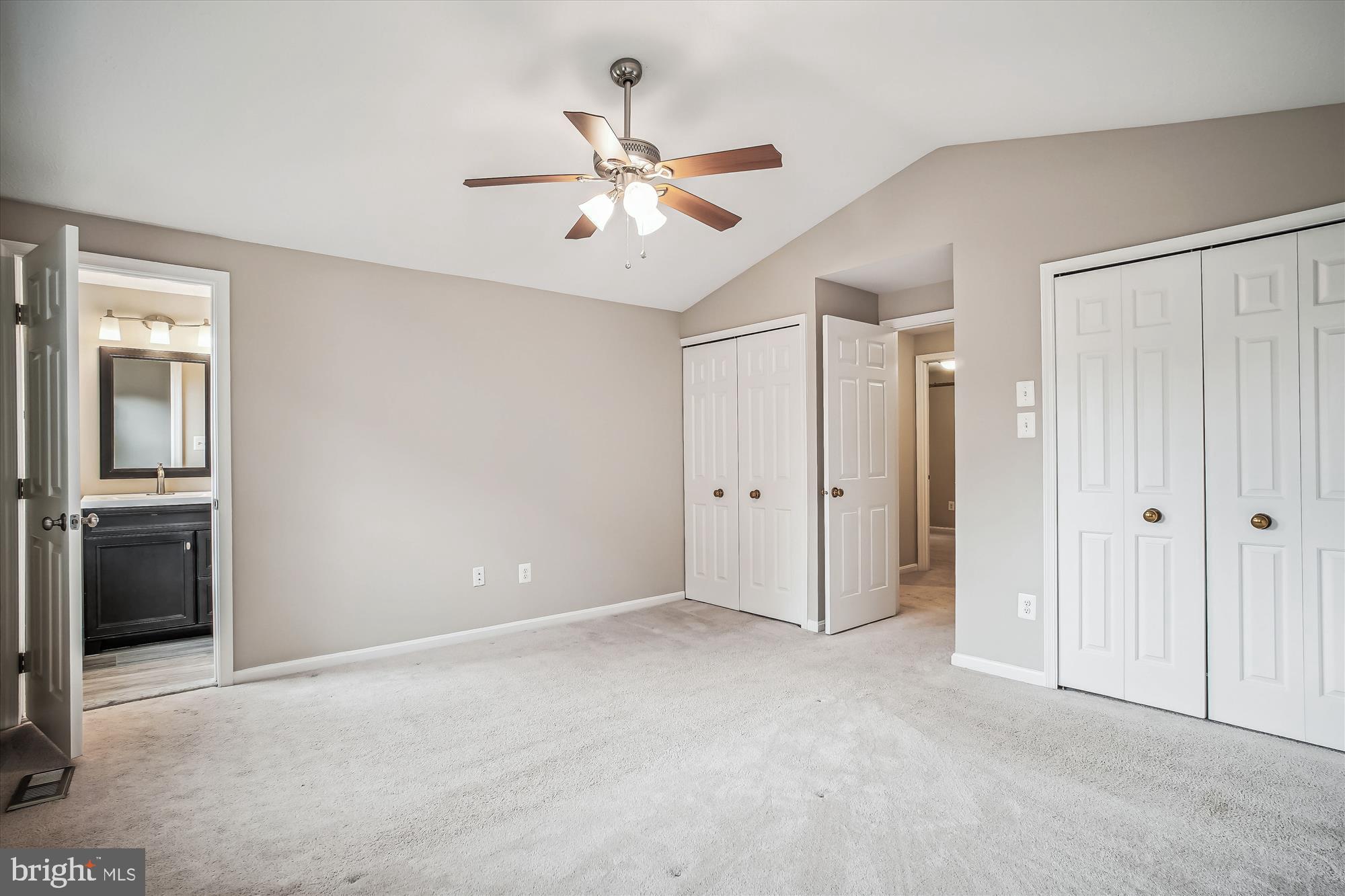 FOX MILL ESTATES - Residential Lease