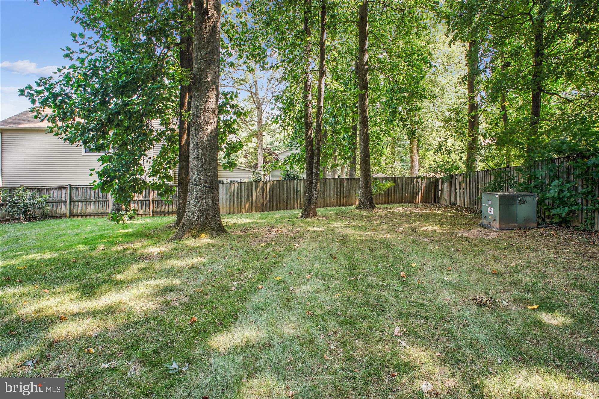 FOX MILL ESTATES - Residential Lease