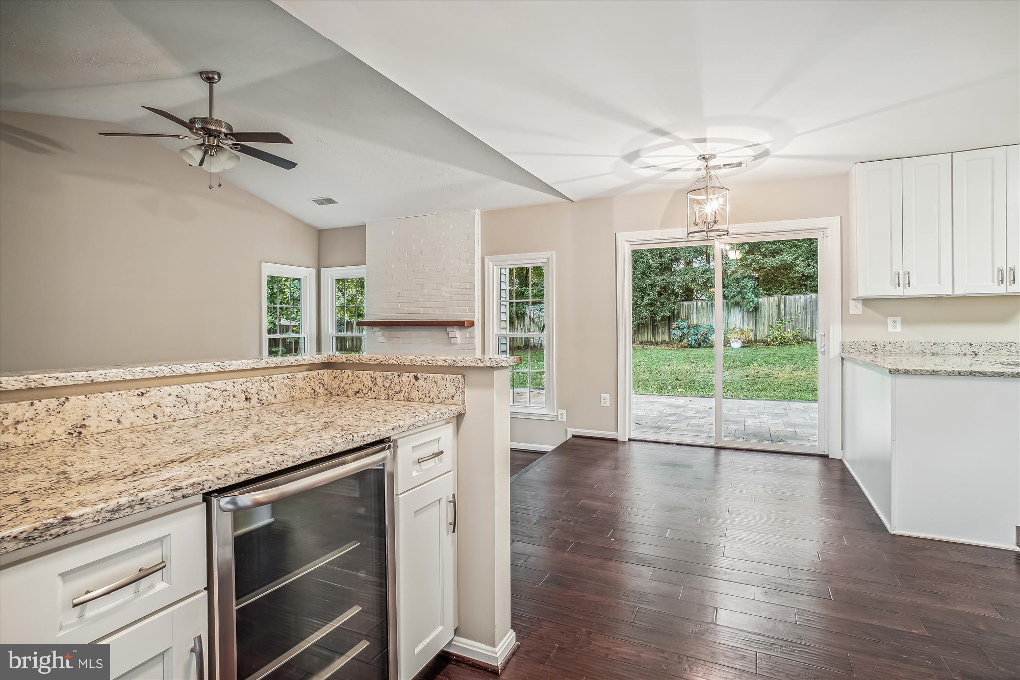 FOX MILL ESTATES - Residential Lease