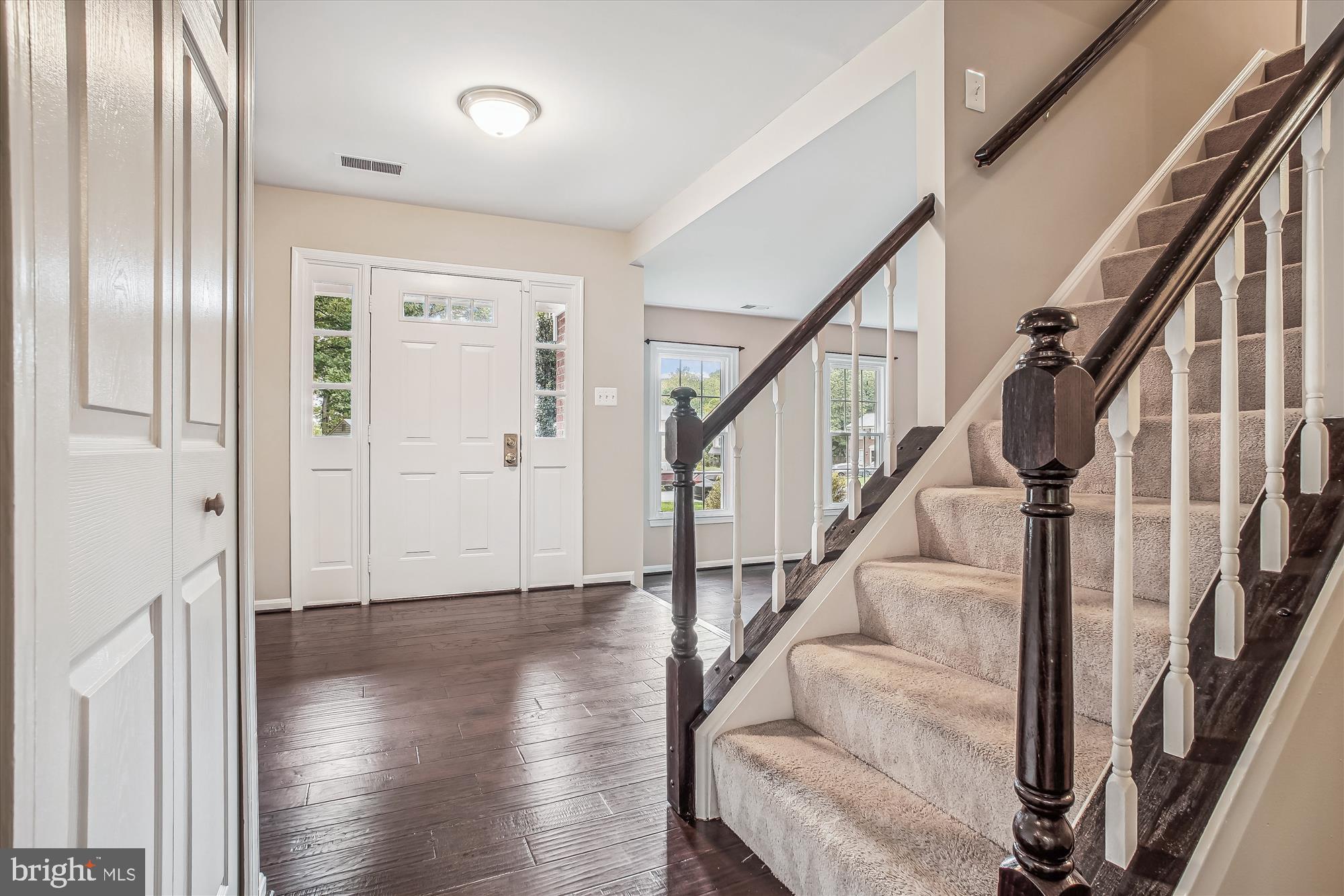 FOX MILL ESTATES - Residential Lease