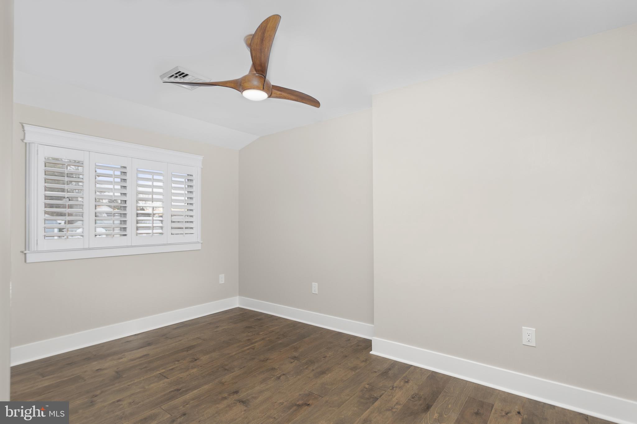 FEASTERVILLE HGTS - Residential