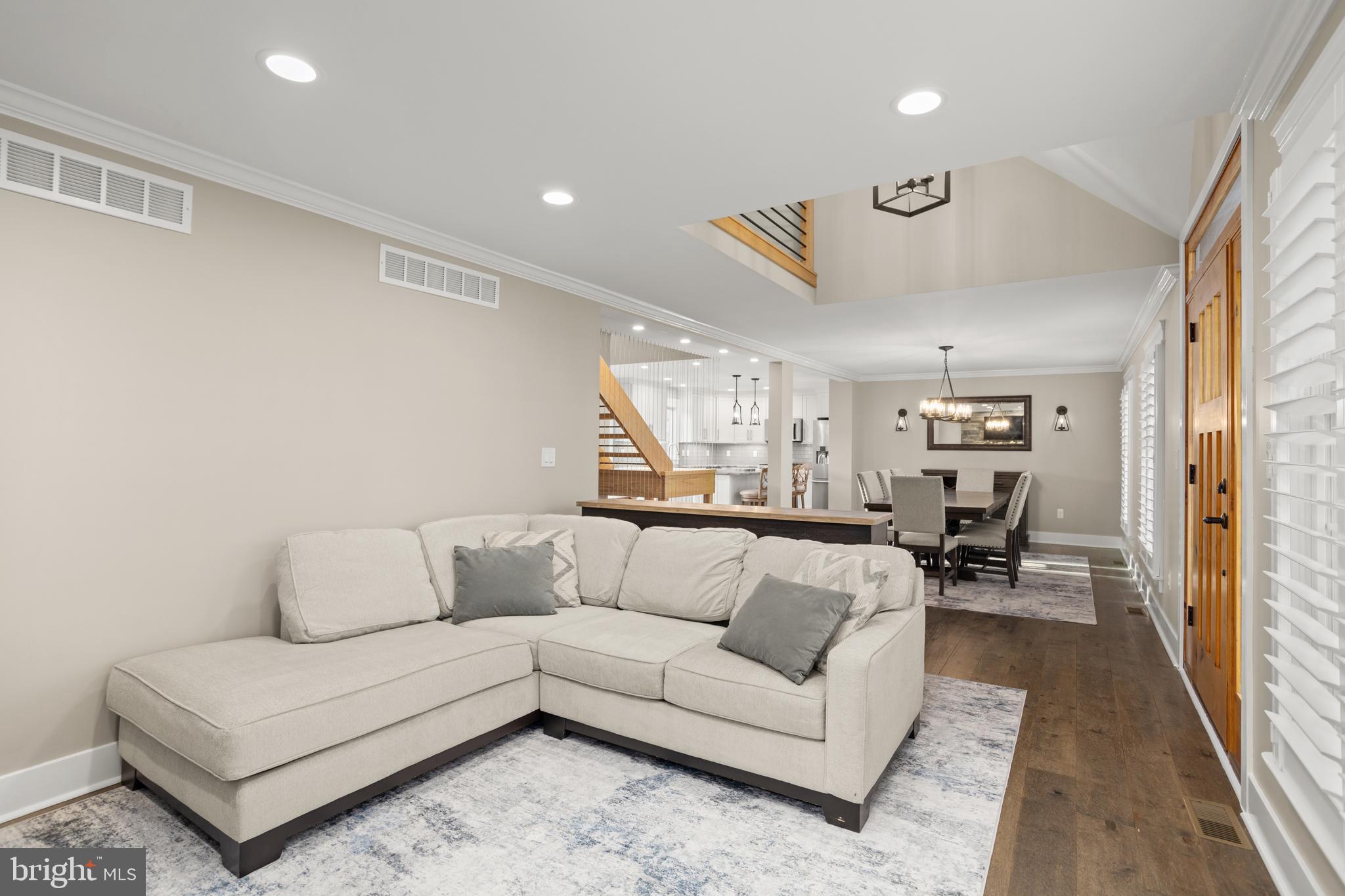 FEASTERVILLE HGTS - Residential