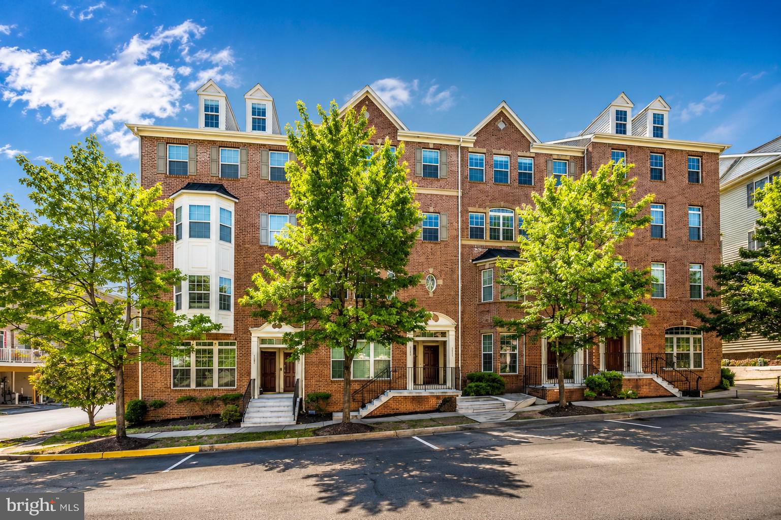 POTOMAC CLUB - Residential