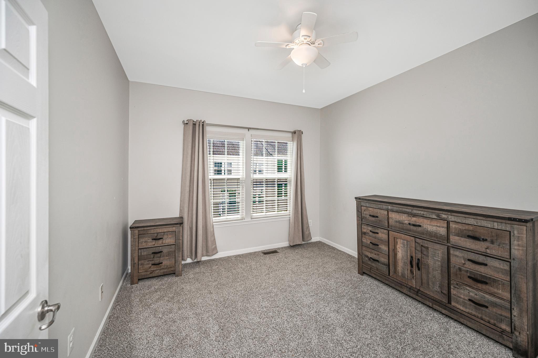 POTOMAC CLUB - Residential