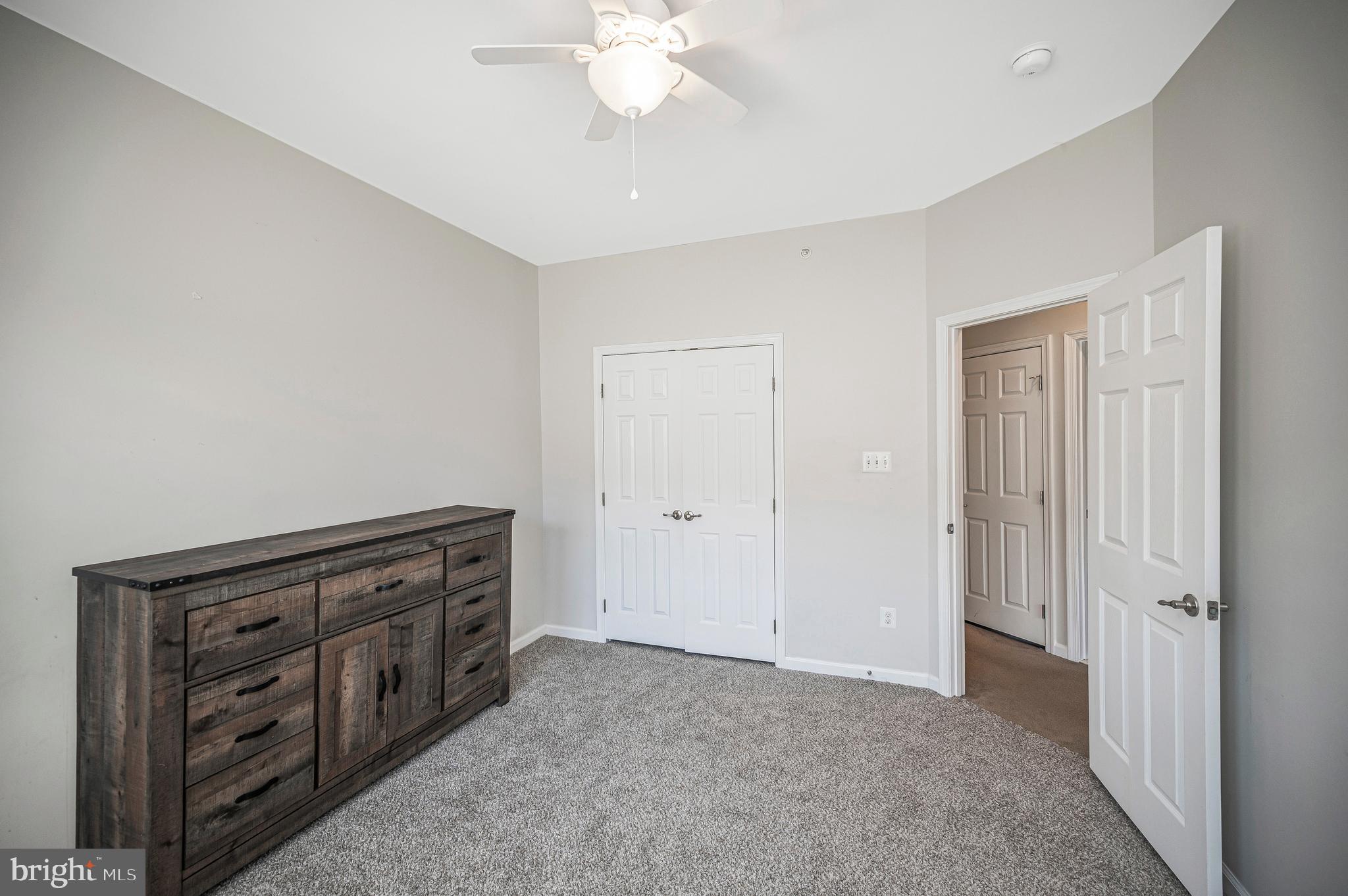 POTOMAC CLUB - Residential