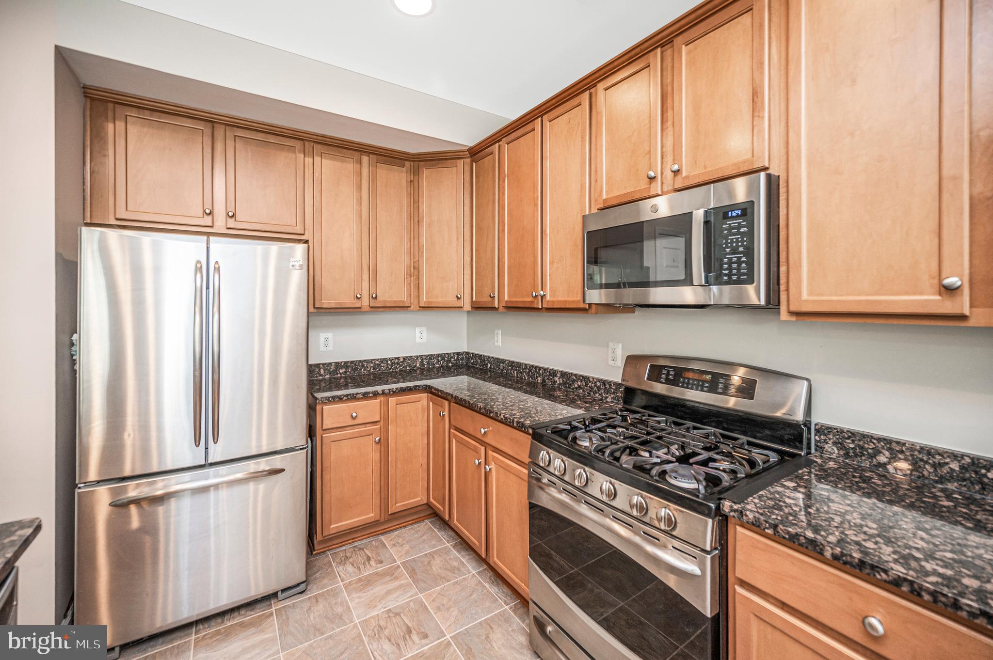 POTOMAC CLUB - Residential