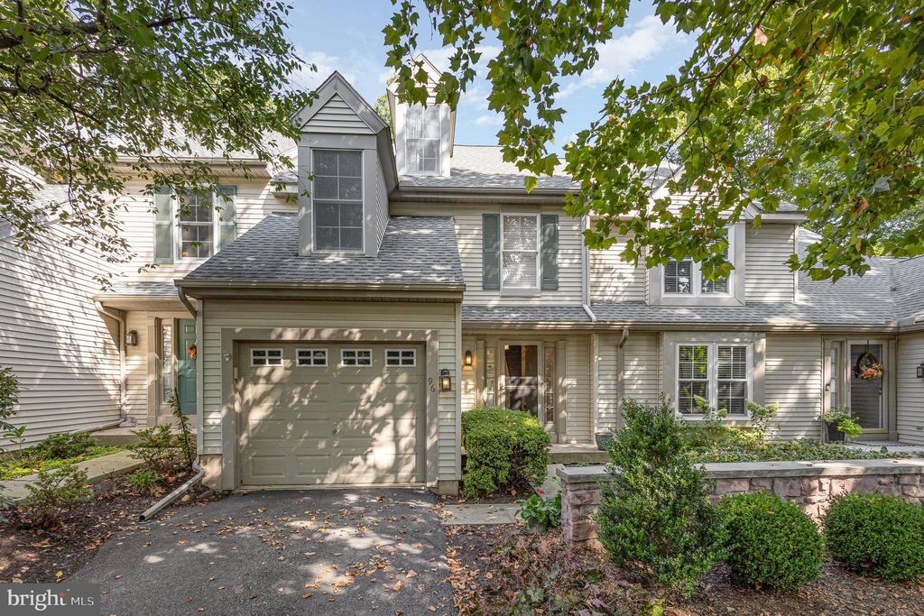 Photo of 96 Hawk Valley Lane, Denver, PA 17517 (MLS # PALA2056676)