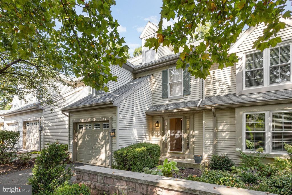 Photo of 96 Hawk Valley Lane, Denver, PA 17517 (MLS # PALA2056676)