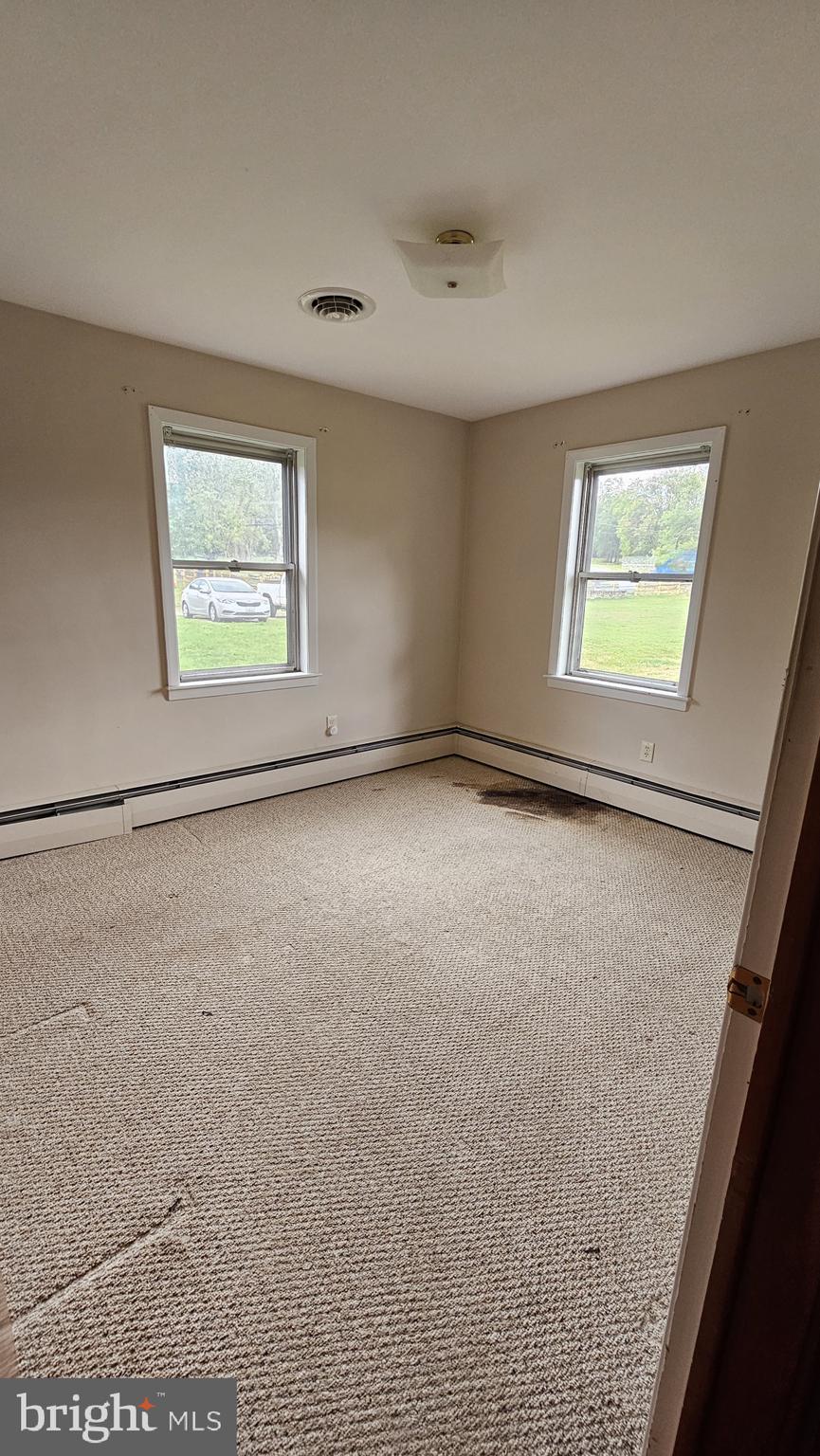 HAGERSTOWN - Residential