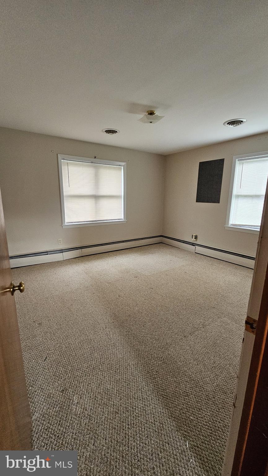 HAGERSTOWN - Residential