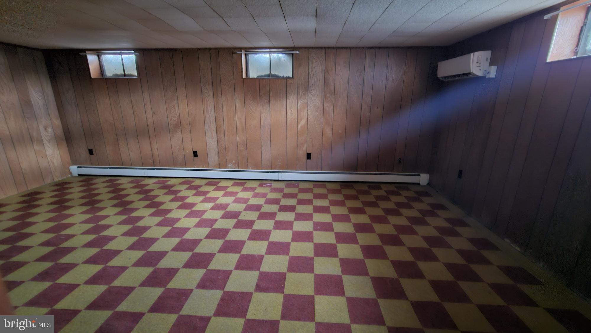 HAGERSTOWN - Residential