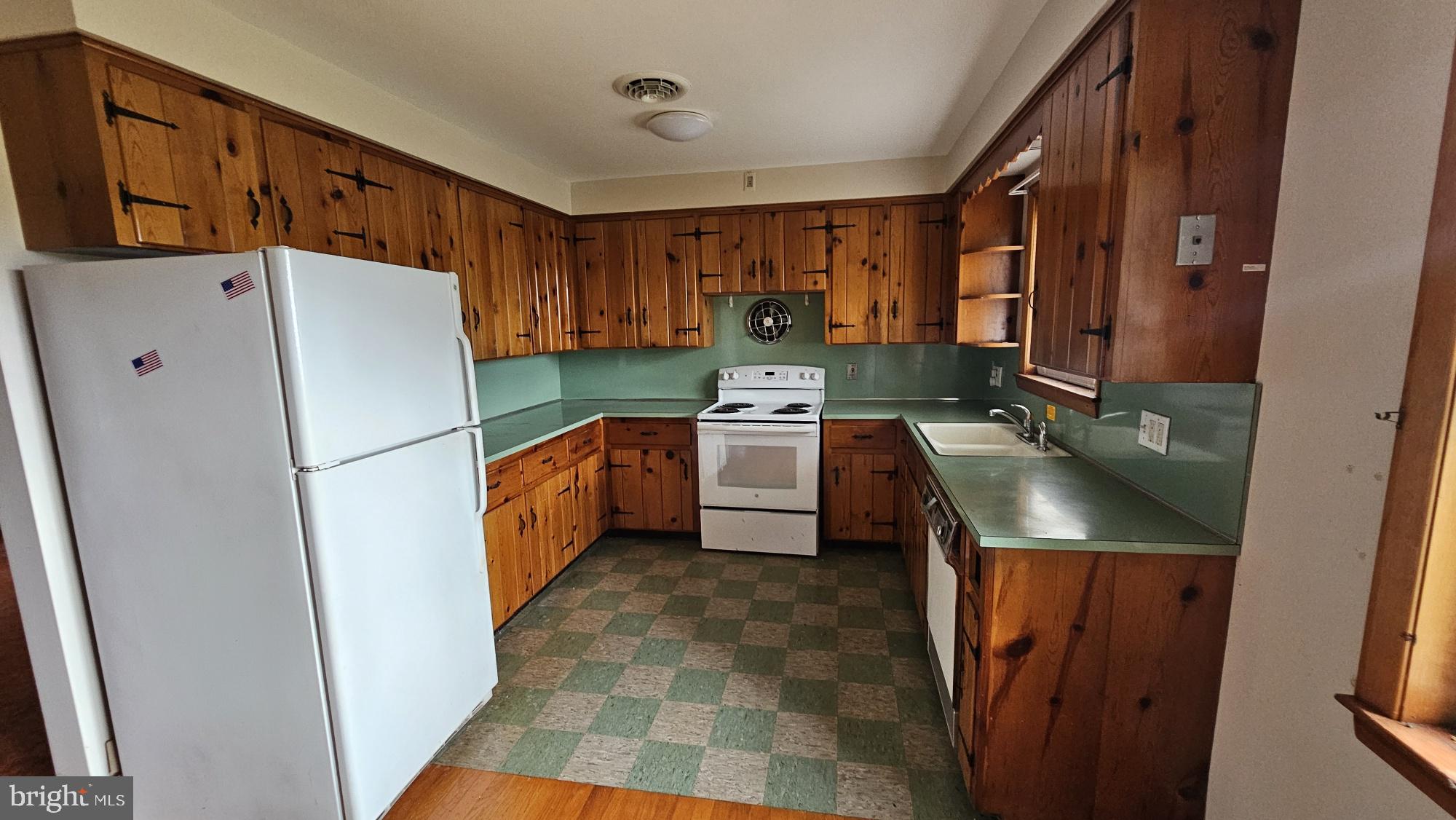 HAGERSTOWN - Residential