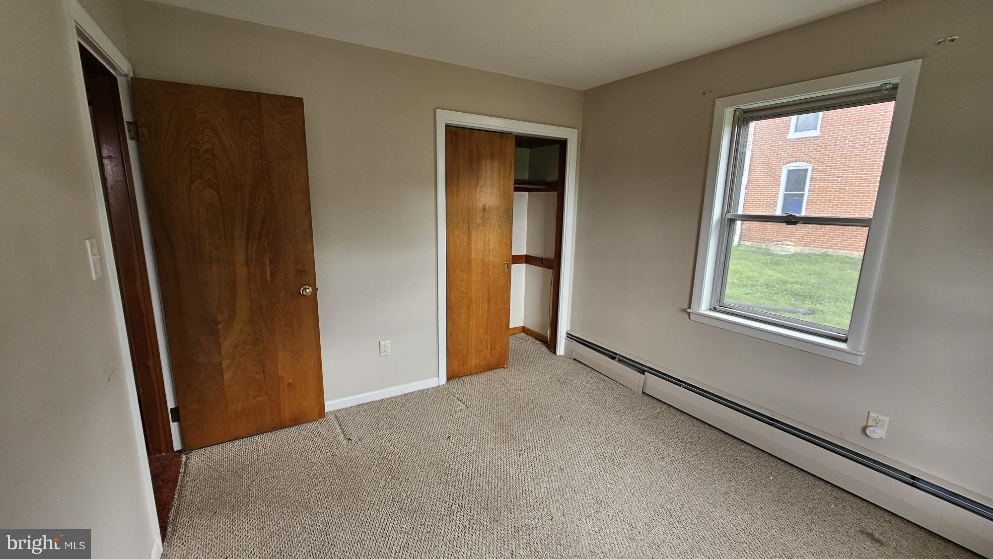 HAGERSTOWN - Residential