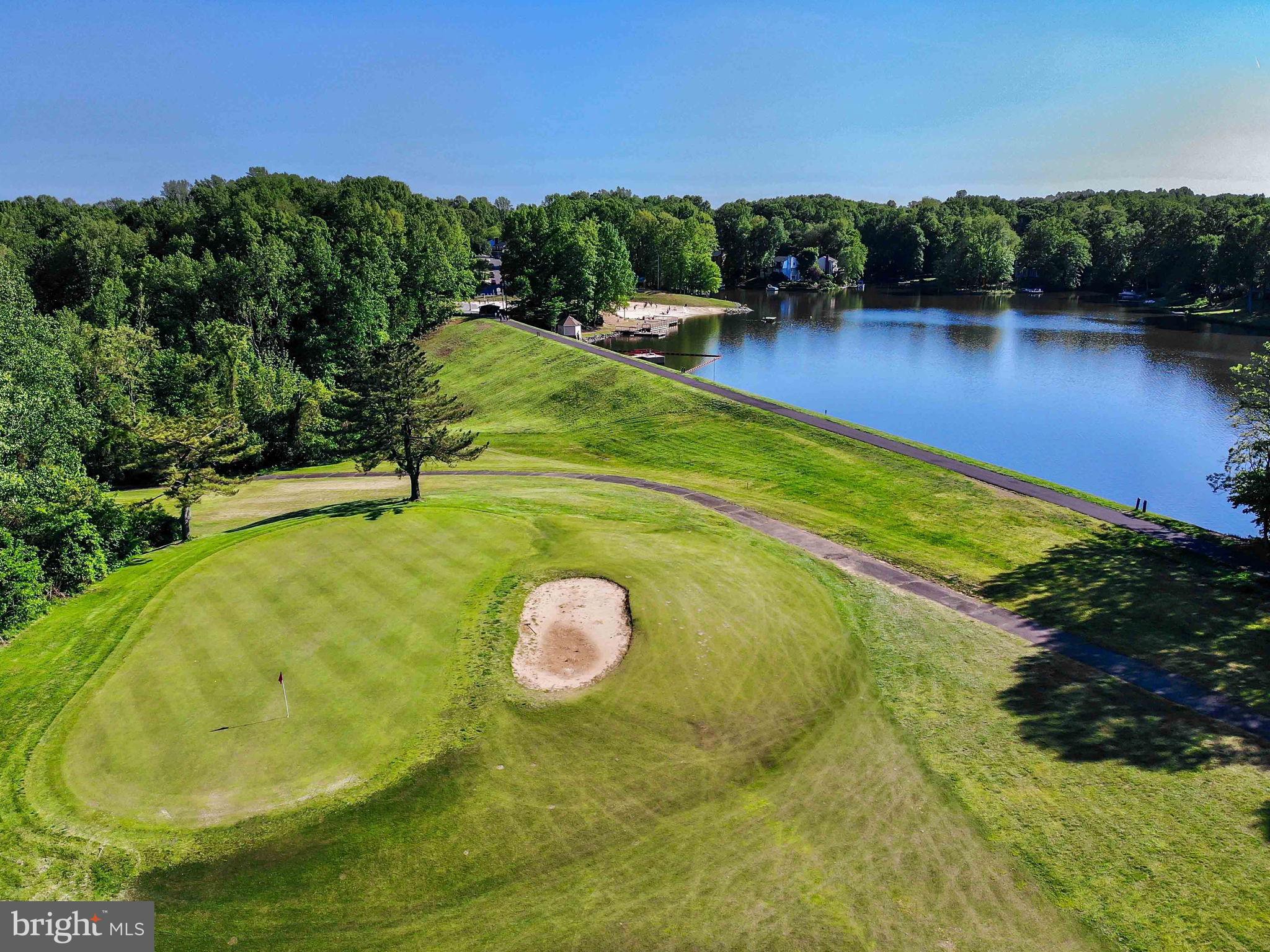 COUNTRY CLUB/LAKE MONTCLAIR - Residential