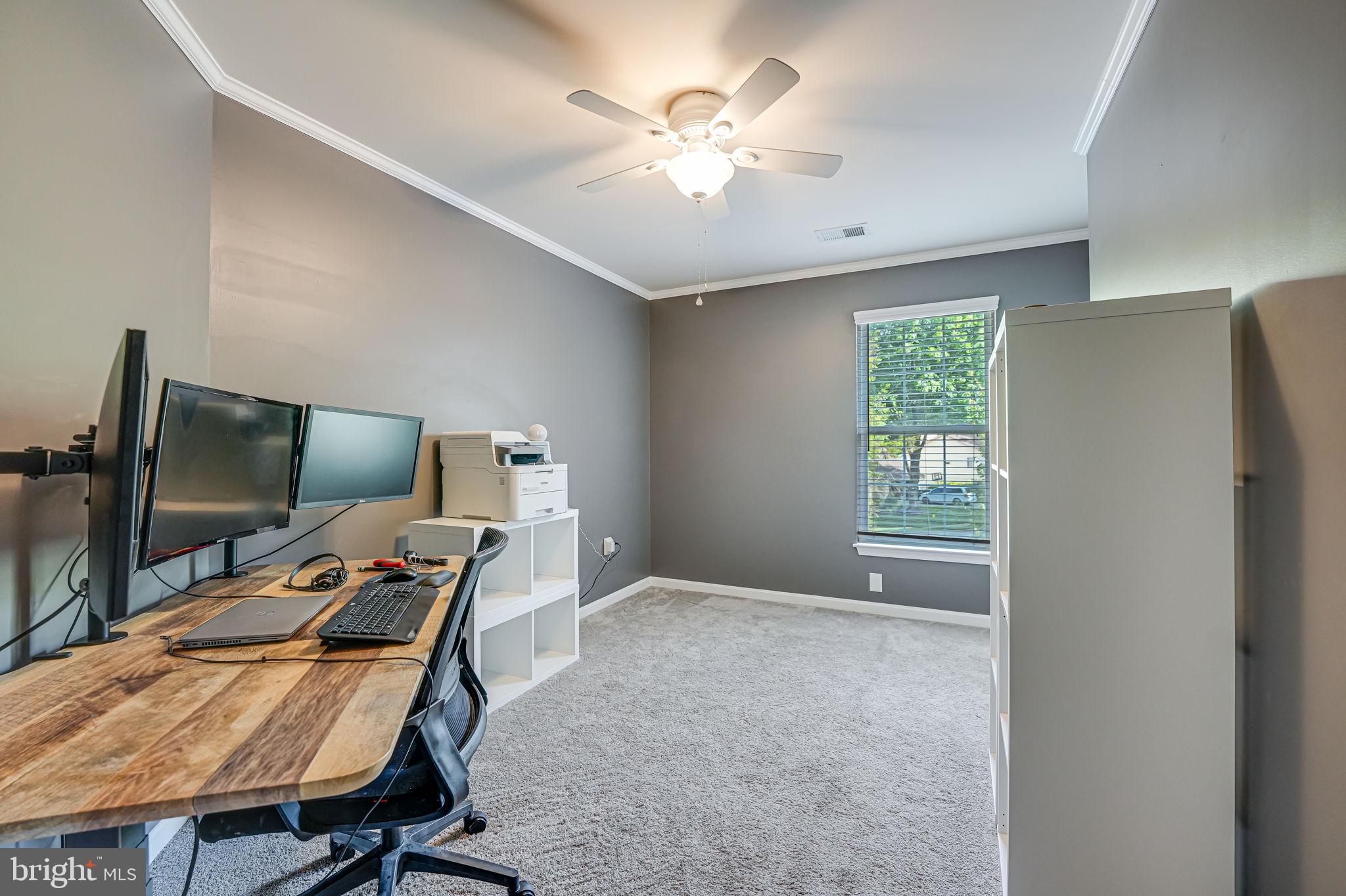 COUNTRY CLUB/LAKE MONTCLAIR - Residential