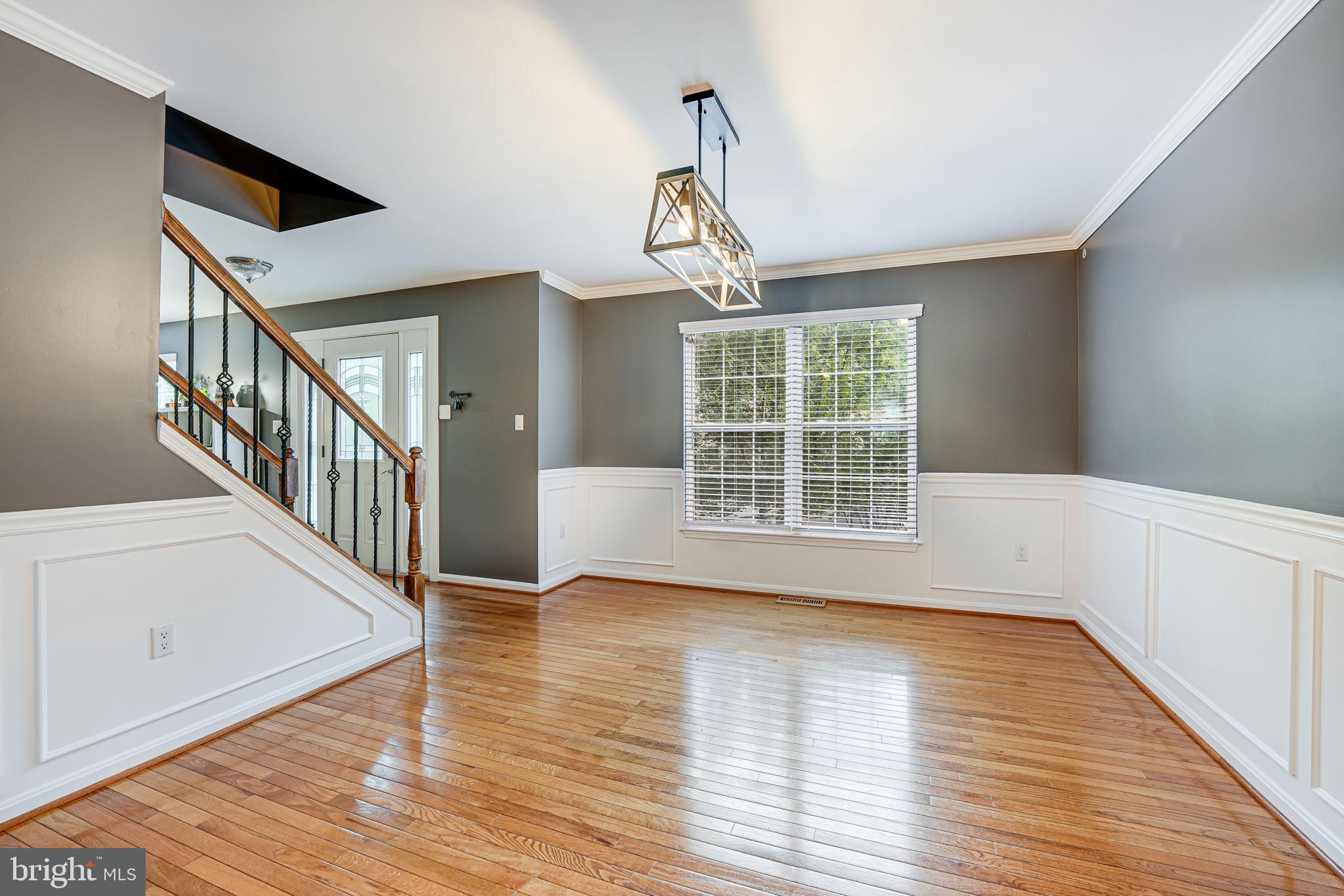 COUNTRY CLUB/LAKE MONTCLAIR - Residential