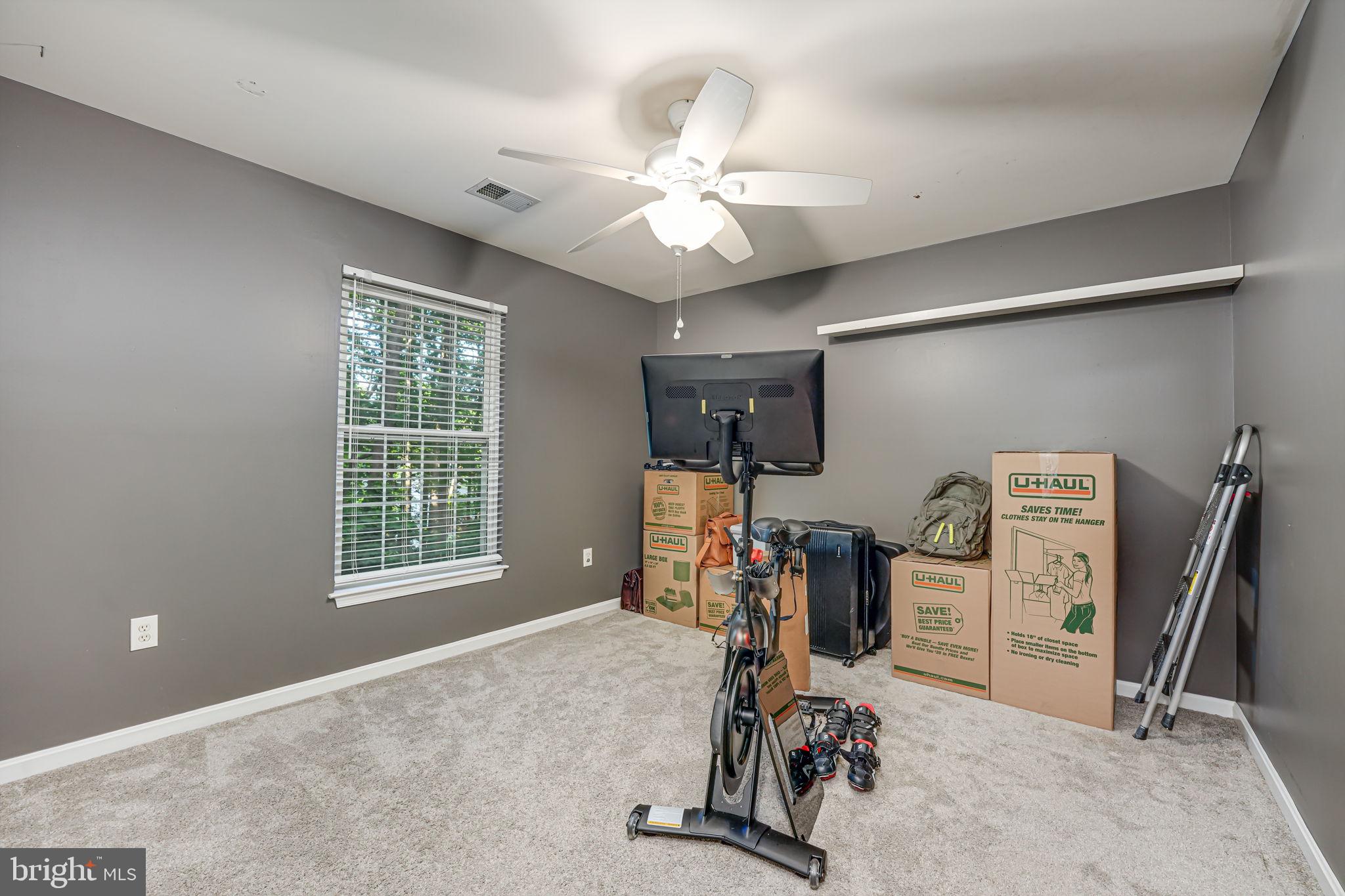 COUNTRY CLUB/LAKE MONTCLAIR - Residential