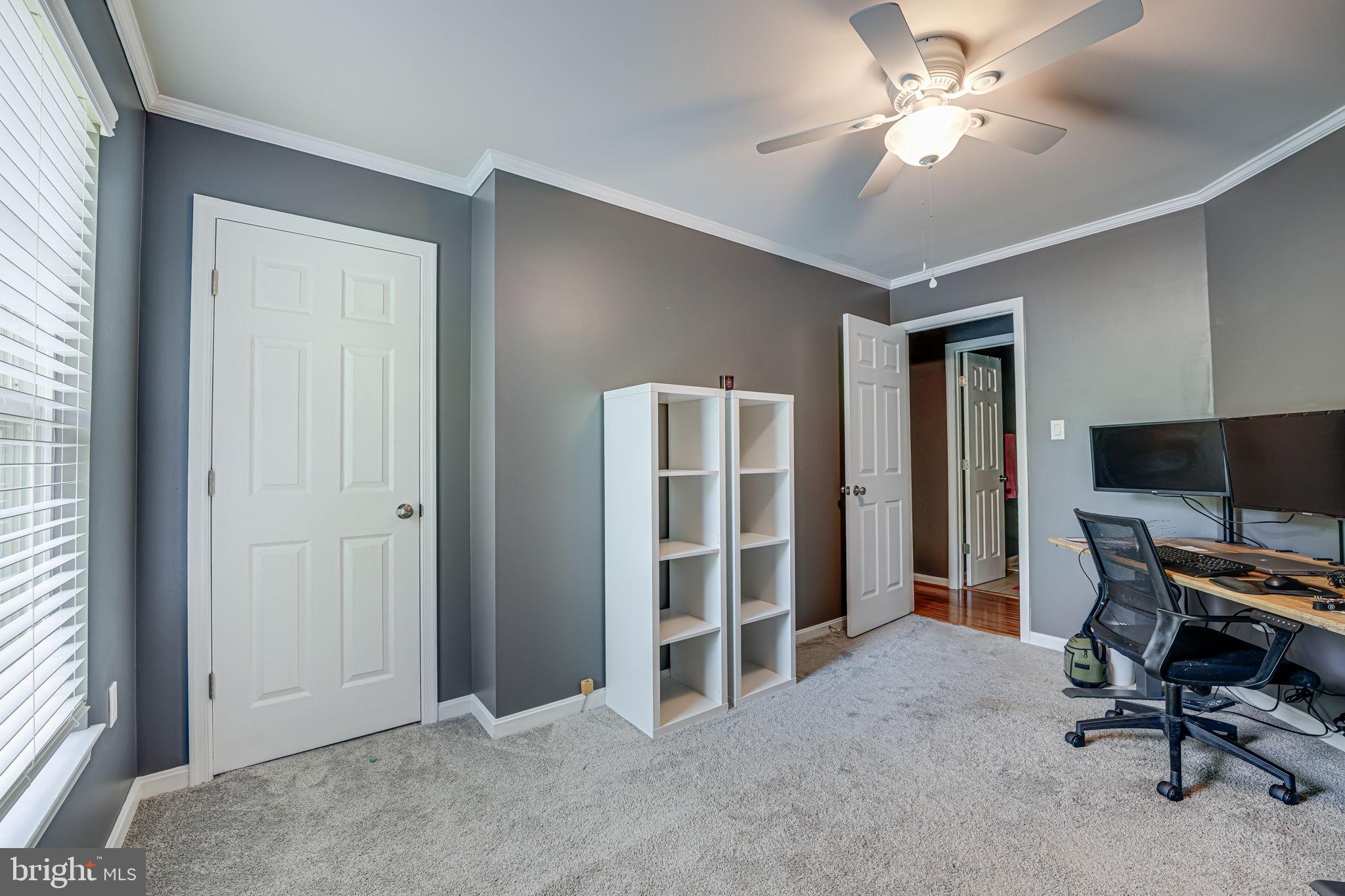 COUNTRY CLUB/LAKE MONTCLAIR - Residential