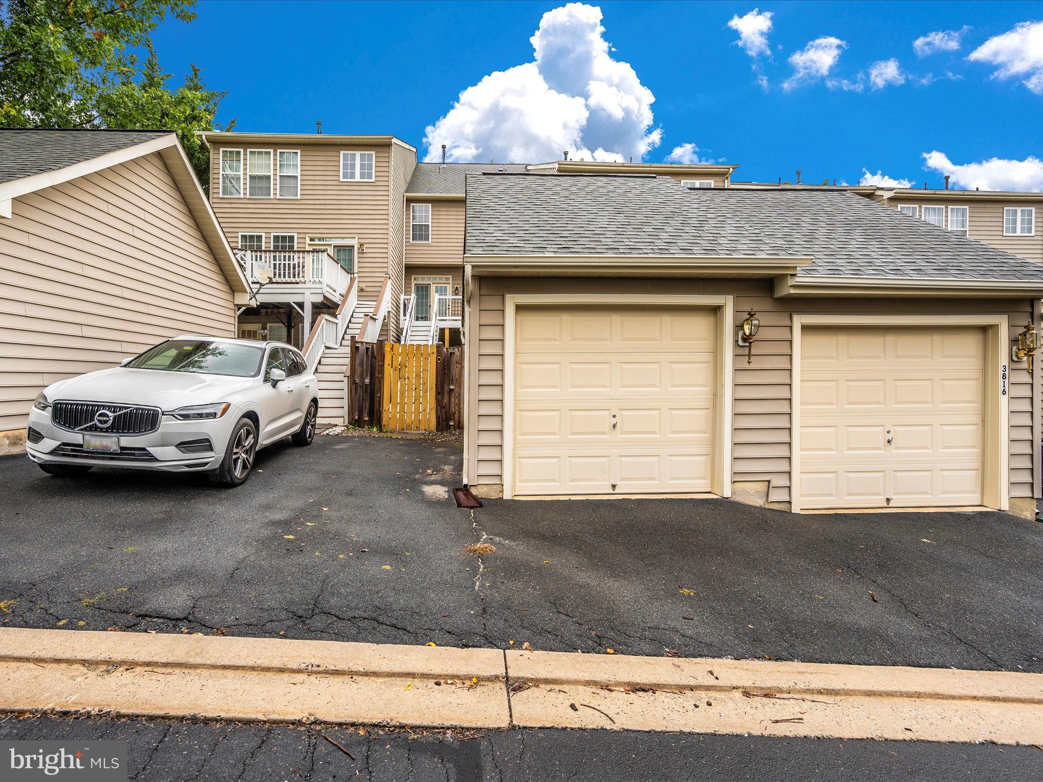 VILLAGES OF URBANA - Residential