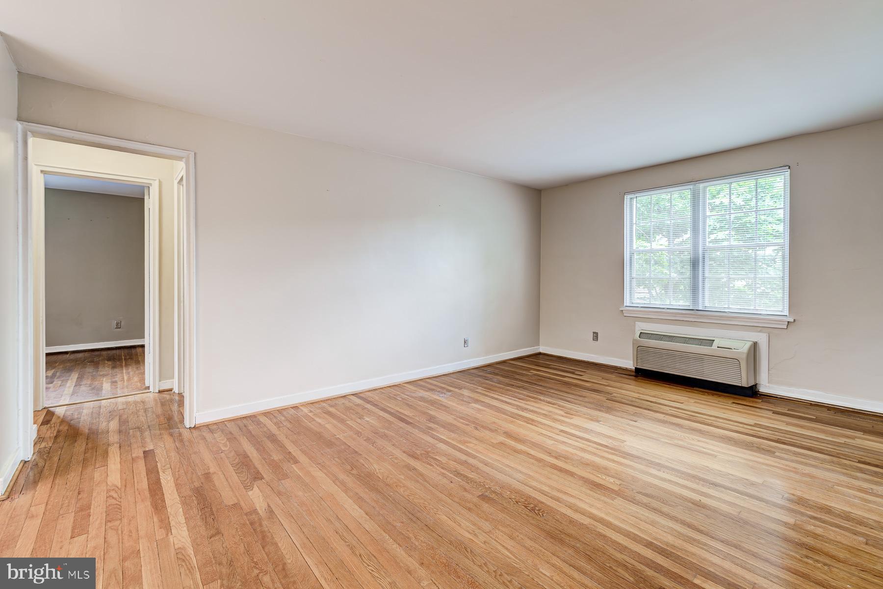 AUBURN VILLAGE - Residential Lease