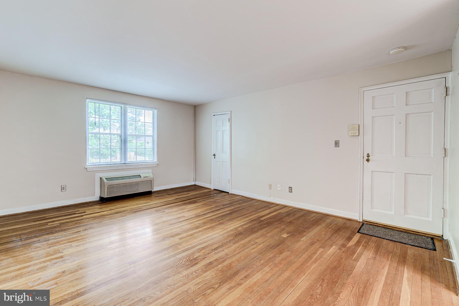 AUBURN VILLAGE - Residential Lease