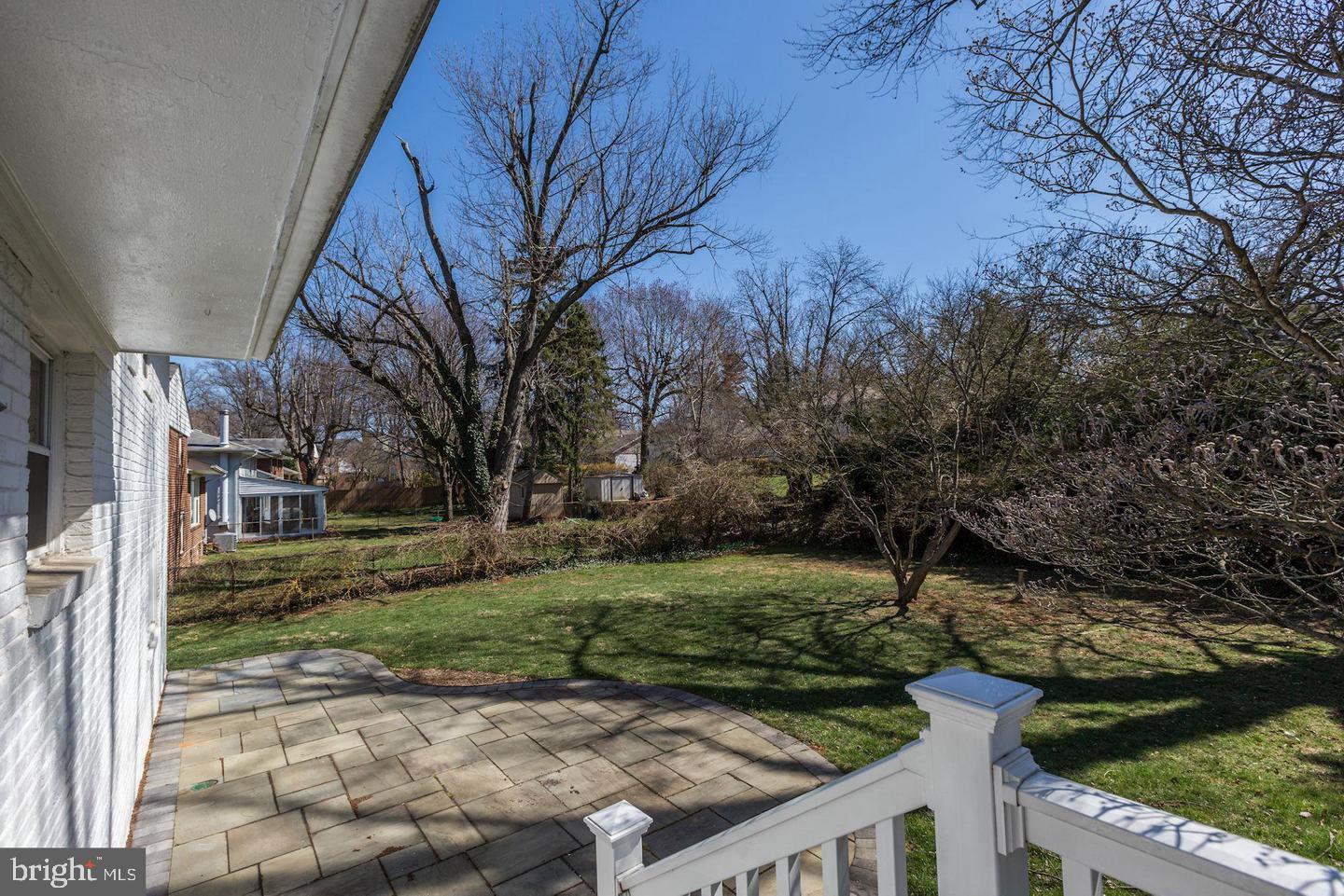 BRADMOOR - Residential Lease