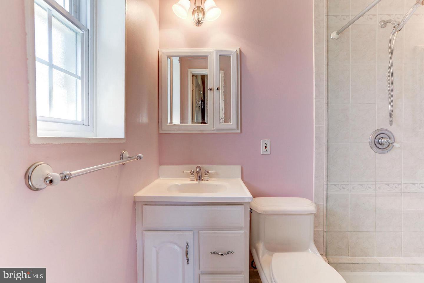 BRADMOOR - Residential Lease