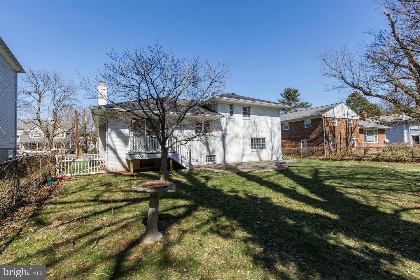 BRADMOOR - Residential Lease