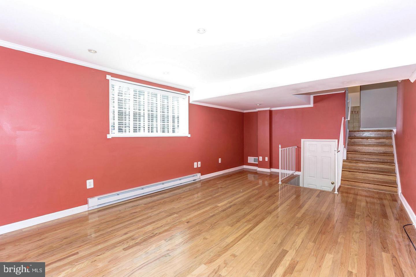 BRADMOOR - Residential Lease