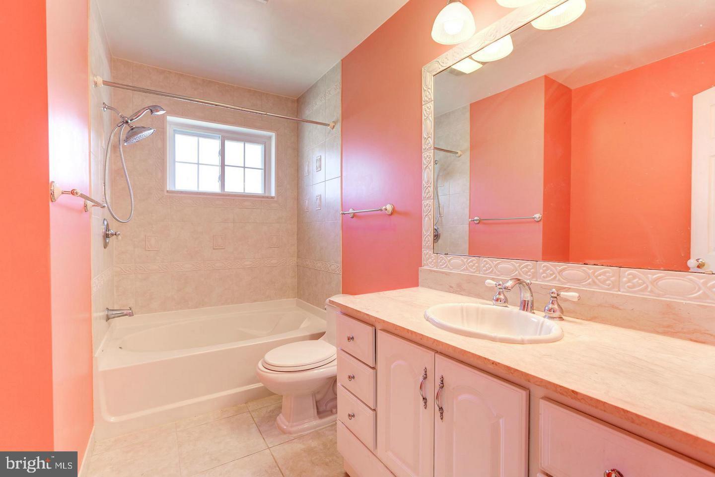 BRADMOOR - Residential Lease